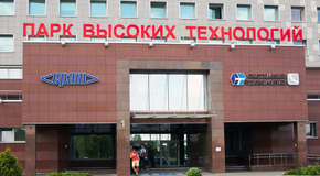 Pvt_entrance