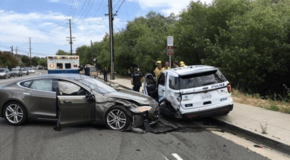 Tesla_police_crash